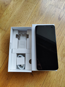 Huawei nova y70 128GB UUS (1 foto / 3)