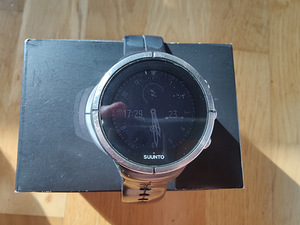 Suunto Spartan Ultra (3 foto / 3)
