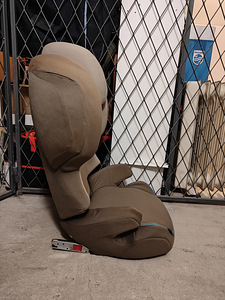 Автокресло Cybex Juno 2-FIX (2 фото из 4)
