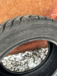 Kasutatud talverehvid 215/55 R17 (1 foto / 4)