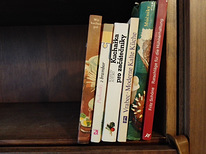 Книги по вязанию и книги по кулинарии иностранных изданий