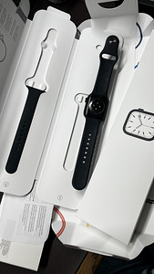 Apple Watch Series 7, 41mm, battery health 84% (2 foto / 4)