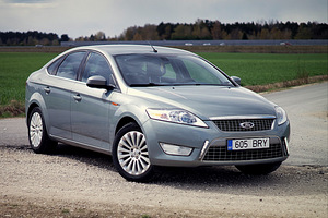 Ford Mondeo Titanium X 2.0 R4 TDCI Duratorq 103kW (1 foto / 11)