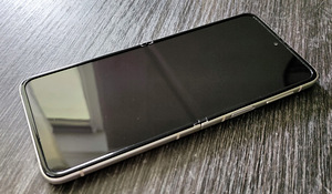 Galaxy Z Flip3 5G Cream 128/8 GB (3 foto / 5)