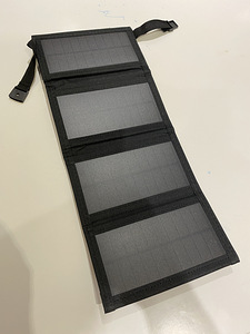 Kaasaskantav päikesepaneel USB 5 vatti (1 foto / 4)