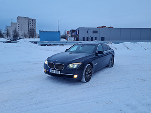 BMW 730d 180kw F01 (1 foto / 6)