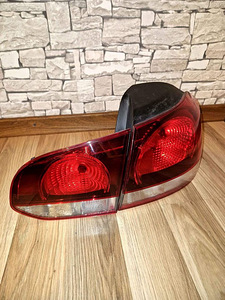 Комплект задних фар VW Golf VI / Tailgate lights kit VW Golf (3 фото из 4)