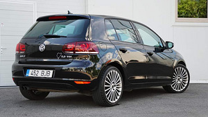 Volkswagen Golf 2.0 TDI (5 foto / 10)