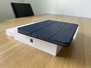 iPad Pro 11'' 5G 128GB + apple pencil 2 gen + apple org case (2 foto / 4)