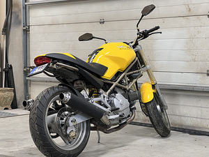 Ducati Monster M 600 (2 фото из 5)
