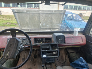 LuAZ 969M с двигателем VW/Audi (12 фото из 14)