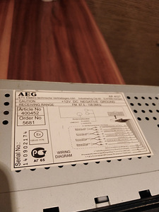 Магнитола AEG AR 4027 (2 фото из 3)