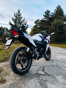 Honda CBR125r 2013 (4 фото из 9)