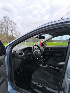 2005 FORD FOCUS GHIA (7 фото из 10)