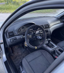 E46 318i 87kw (2 foto / 5)