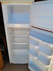 Müüa töökorras külmkapp (1 foto / 3)