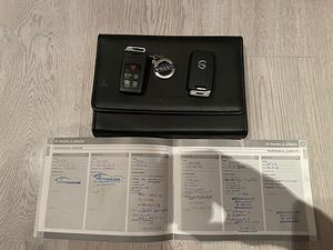 Volvo V70 Momentum 2.4 120kW (6 foto / 14)