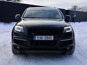 Audi Q7 3.0 TDI 180kw Facelift (2 foto / 10)