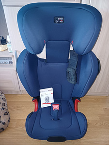 Britax Römer lapse turvatool (15 - 36 kg) (4 foto / 10)