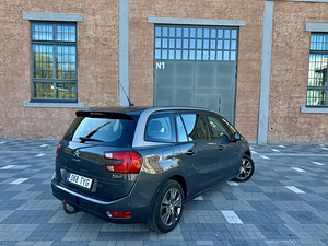Citroen Grand C4 Picasso Spacetourer Innovation (3 foto / 12)
