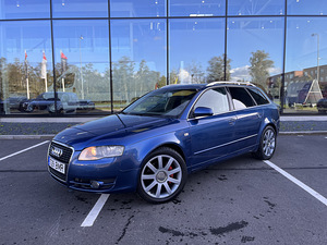 Audi A4 Avant 4x4 2007a (2 foto / 15)