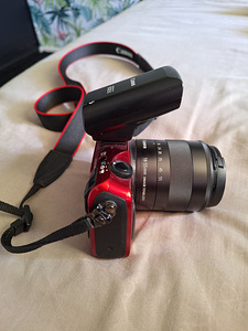 Canon eos m