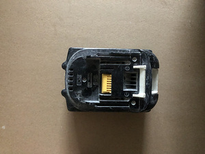 4.0ah 18v aku (4 foto / 4)