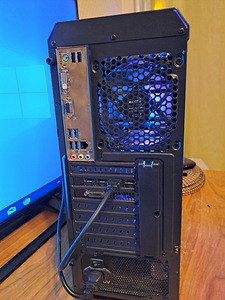 Ryzen 5 3600x, RTX 2060GB/1070 8GB OC, 16GB DDR4 3200MHZ (4 foto / 9)