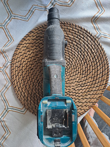 Makita DHR202Z (1 foto / 3)