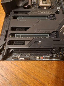 ASUS ROG MAXUMUS IX CODE (5 foto / 8)