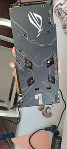 Asus ROG Strix RX 5700XT 8GB (3 foto / 5)