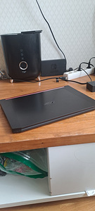Acer Nitro 5 Ryzen 7 3750H/GTX1650/32GB/500GB M.2 (3 foto / 9)