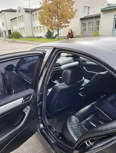 BMW 330d 3.0 diesel / 135 kw (3 foto / 5)
