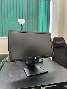 Monitor HP Compaq LA2306x - 23", 1920x1080 (1 foto / 7)