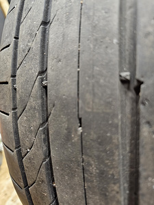 Tesla Model S / X 265/35R21 Continental SportContact (5 foto / 8)