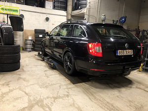 Skoda superb 1.6 77kw (6 foto / 15)
