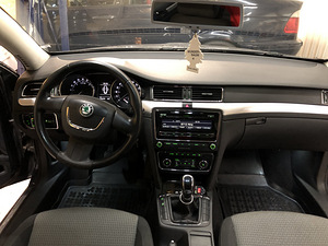 Skoda superb 1.6 77kw (13 foto / 15)