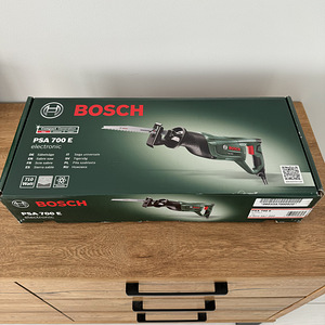 Universaalsaag / ножовка Bosch PSA 700 E (1 фото из 2)