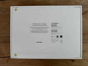 Новый MacBook Pro, M3 Pro, 14”, 18GB Memory, 512 GB SSD (2 фото из 3)