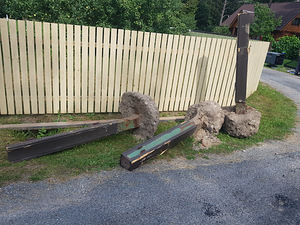 Ära anda metallist väravaraamid ja150x150 postid +7m tala (2 foto / 3)
