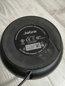 Logitech konverentsikaamera ja Jabra konverentsikõlar (5 foto / 5)