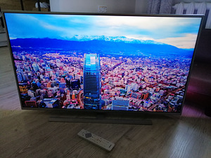 43" Philips UHD 4K teler Ambilight SmartTV (2 foto / 5)