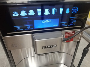 Siemens täisautomaatne espressomasin (4 foto / 5)