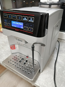 Bosch täisautomaatne espressomasin (2 foto / 7)