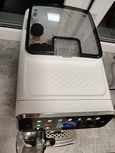 Philips LatteGo täisautomaatne kohvimasin (4 foto / 5)