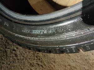 225/45R17 lamellrehvid 2tk (3 foto / 4)