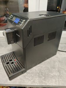 Philips täisautomaatne kohvimasin (3 foto / 8)