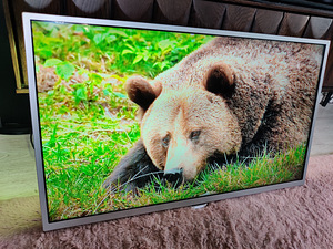 32" Philips fullHD Android teler SmartTV Ambilight (1 foto / 6)