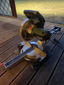 Metabo ketassaag (rikkega) (2 foto / 3)