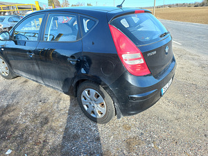 Hyundai i30 (4 foto / 5)